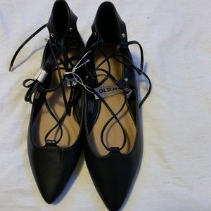 Lace up Black Flats